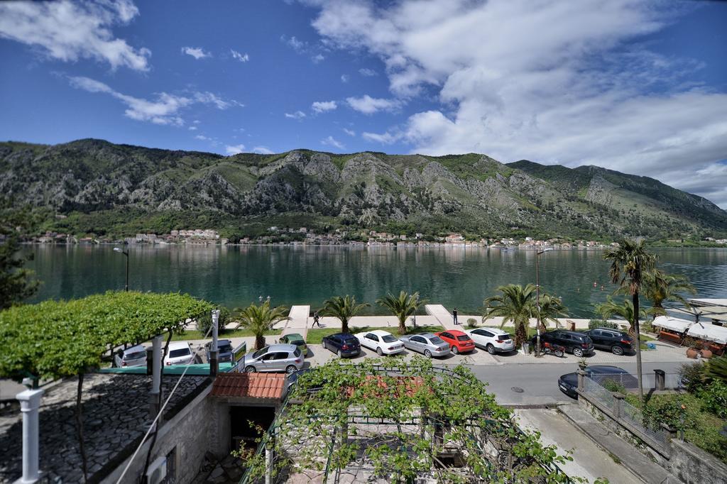 Guesthouse Anita Kotor Exterior photo